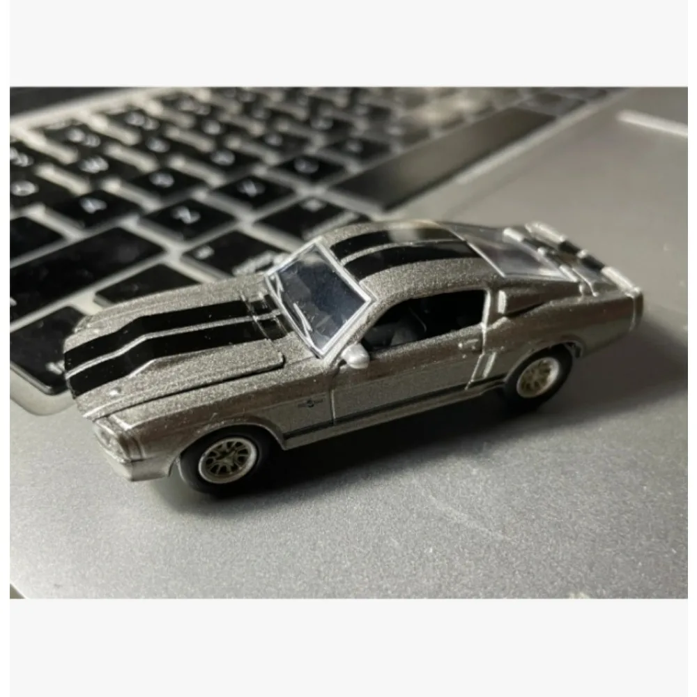 GreenLight 1:64 1967 Custom Fo - Model Kit Mustang recension och pris