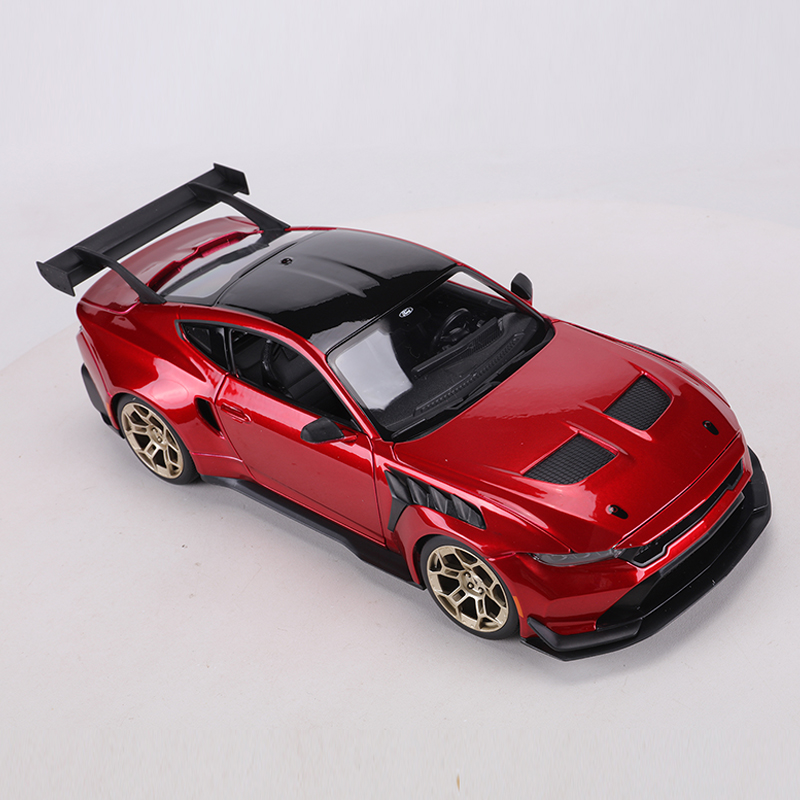 Maisto 1:18 2025 Ford Mustang  - Model Kit Mustang recension och pris